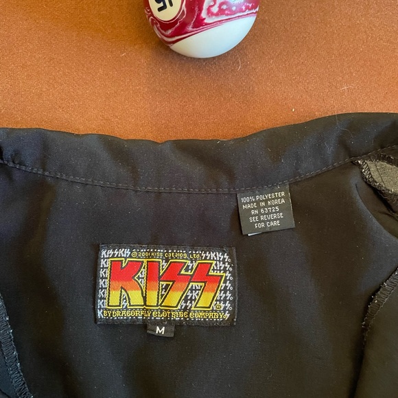 Kiss love gun dragonfly shirt size medium - Picture 2 of 5